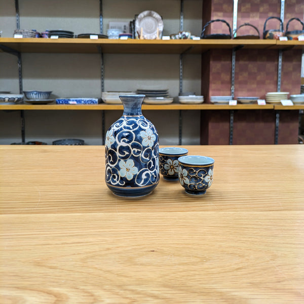 桔梗唐草 半酒器