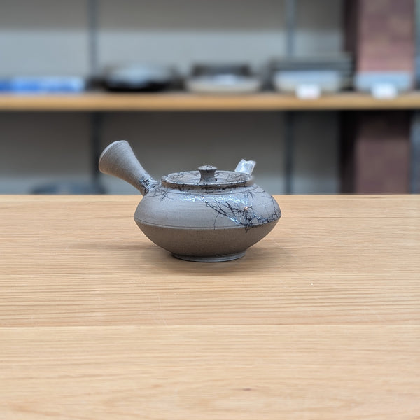 Yoshiki algae teapot