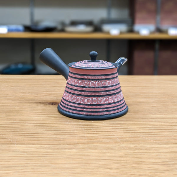 Teruyuki Pink teapot