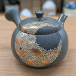 宗則 緑泥金彩菊彫 急須