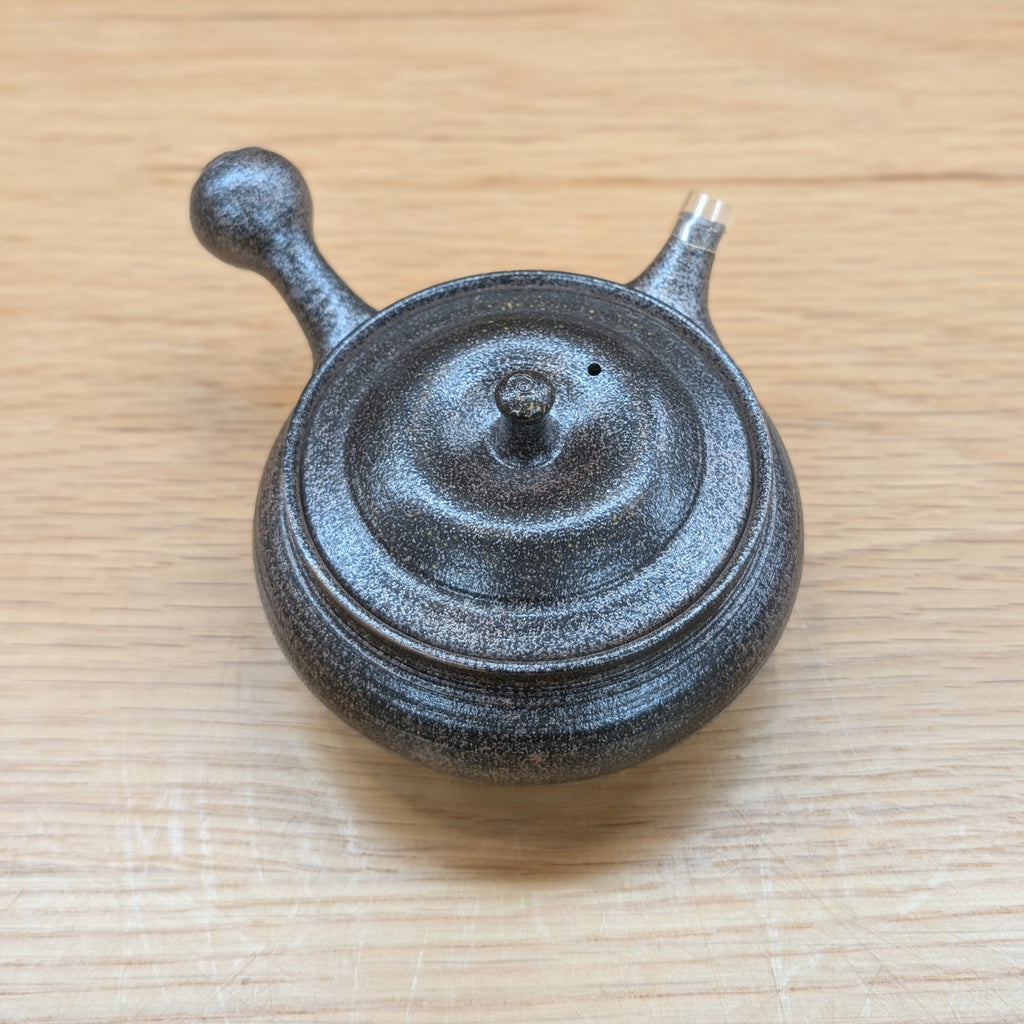 北條 黒窯変筋引き 急須 – 浅草やま𠮷