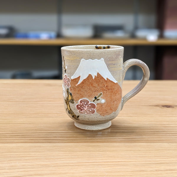 赤富士に梅 マグカップ