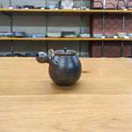 Hokujyo teapot 183