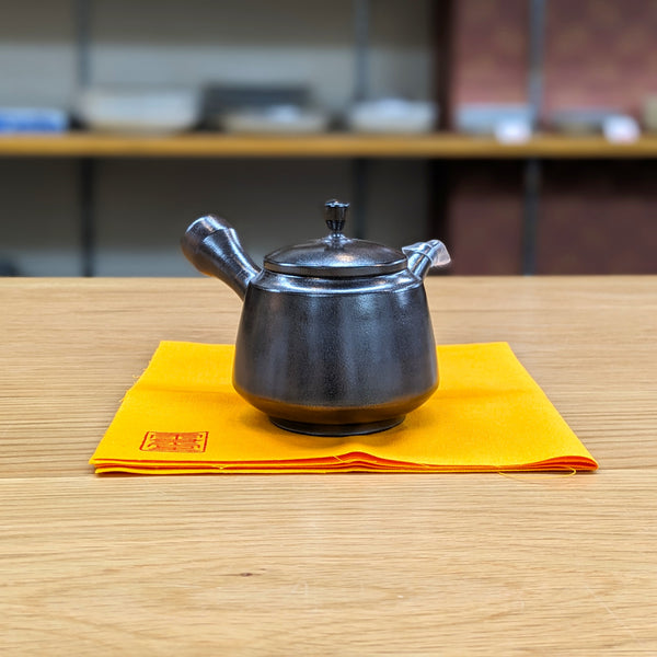 Setsudo  teapot  14