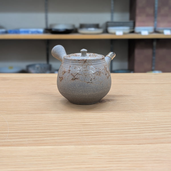 Jin Tanigawa teapot  4