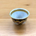 紀澤　金彩黒割付紋様　煎茶碗