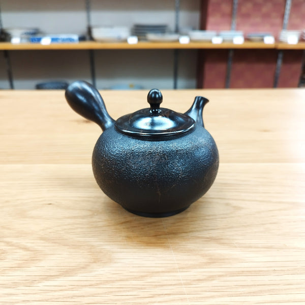 香臣　茶壶　1-102